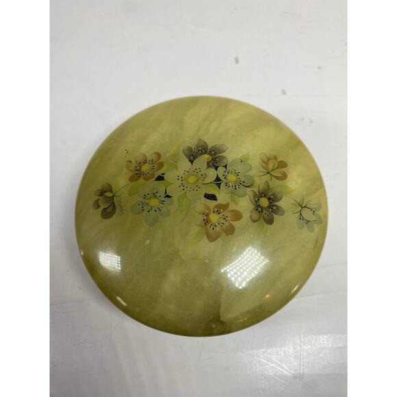 Vintage Alabaster Trinket Box - Picture 2 of 9